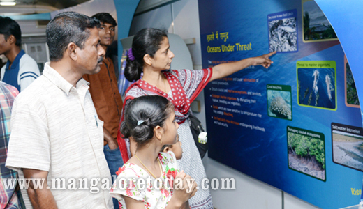 Science Express 1